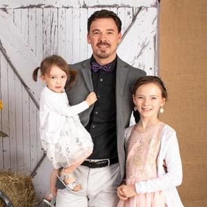 Meet your Posher, Christopher